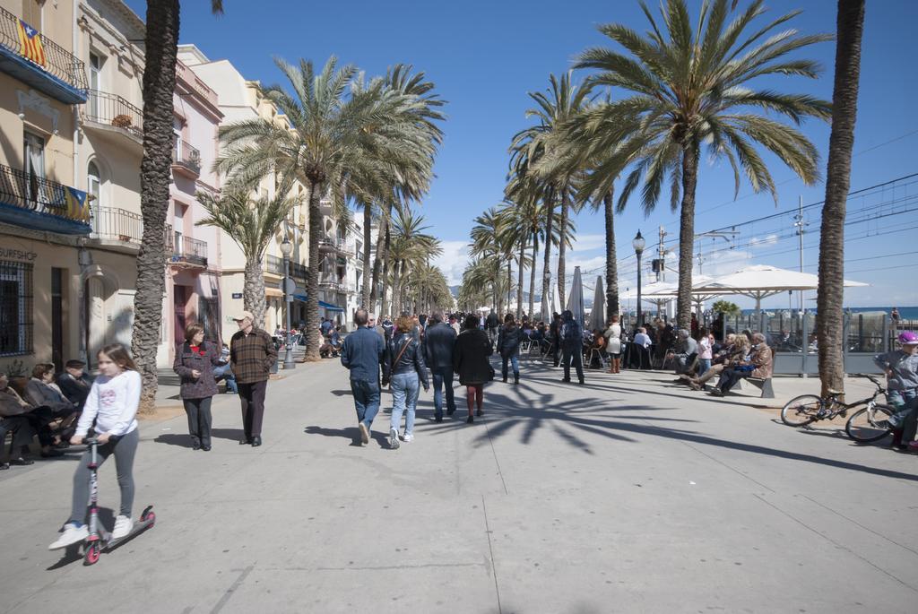 Hostal Badalona Exteriér fotografie