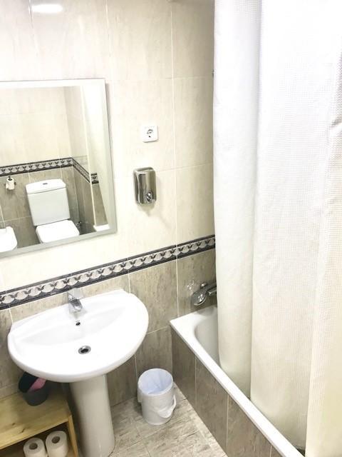 Hostal Badalona Exteriér fotografie